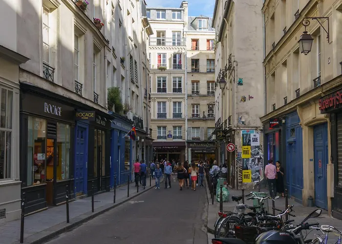 Marais, Sainte-croix Bretonnerie - 6 Places *